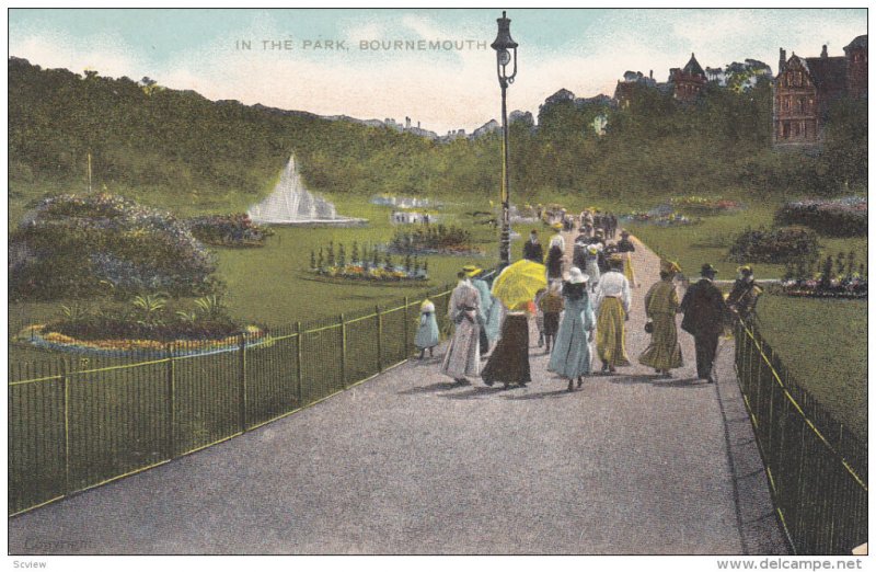 BOURNEMOUTH, Scotland, 1900-1910's; Walk In The Park