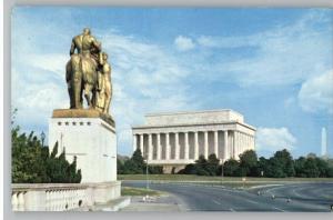 Postcard--The Lincoln Memorial--Washington DC