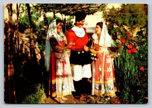 Sardinian Costumes Ittiri in Italy 4x6 Vintage Postcard 0405