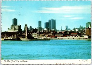 CONTINENTAL SIZE POSTCARD CANADA'S LARGEST HARBOUR AT MONTREAL QUEBEC 1970s