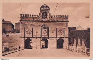 LILLE, Nord, France, 1900-1910s; La Porte De Roubaix, TUCK No. 11