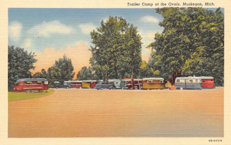Trailer Camp at the Ovals Muskegon Michigan linen postcard