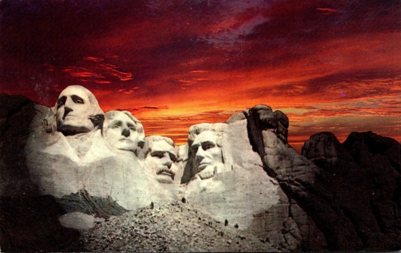 South Dakota Black Hills Mount Rushmore National Memorial At Sunset