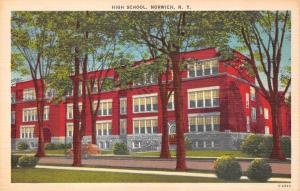 NORWICH, NY  New York           HIGH SCHOOL          c1940's Linen Postcard