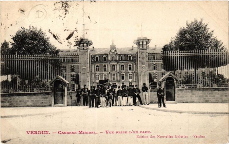 CPA   Verdun - Caserne Miribel - Vue prise d'en Fack  (432664)