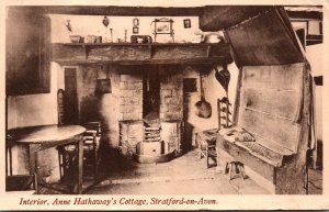 England Stratford Upon Avon Anne Hathaway's Cottage Interior