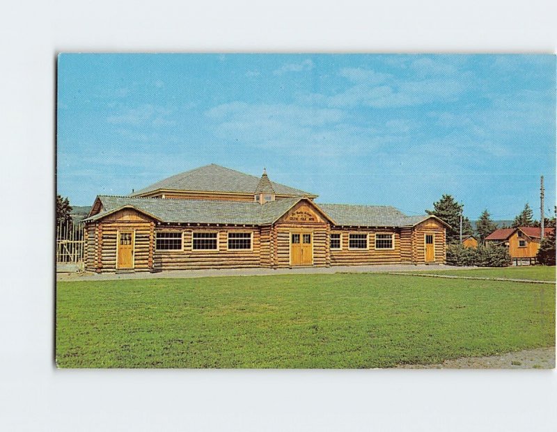 Postcard Celtic Folk Art Building, Gaelic College, St. Ann's, Canada