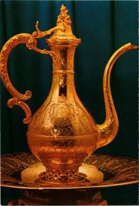 CPM AK Istanbul - Topkapi Museum - Golden Basin and Ewer TURKEY (851815)