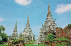 Thailand Three Pagodas of Wat Phra Sri Sanphet Ayutthaya 07.31