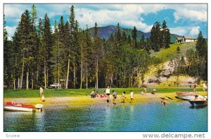 Coldstream,  Lakeshore Resort,  Windermere,  B.C.,   Canada,   40-60s