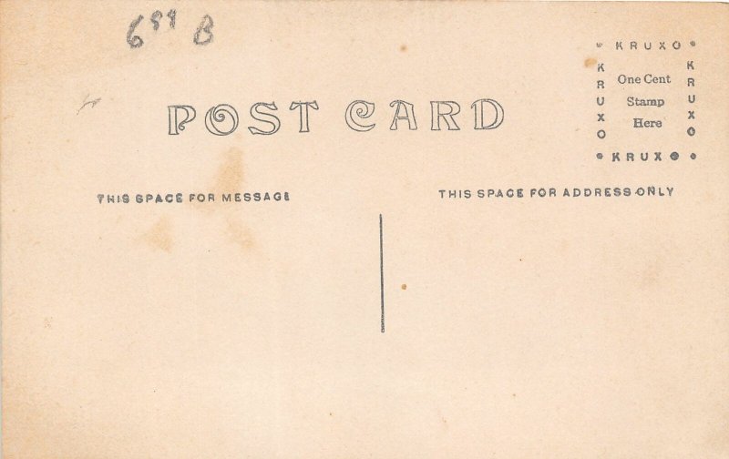 DR1/ Interesting RPPC Postcard c1910 Children Wagon Walker Smile