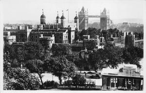 B89307 london the tower of london and tower bridge   uk