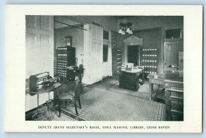 Cedar Rapids Iowa Postcard Deputy Grand Secretary's Room Masonic Library c1920's