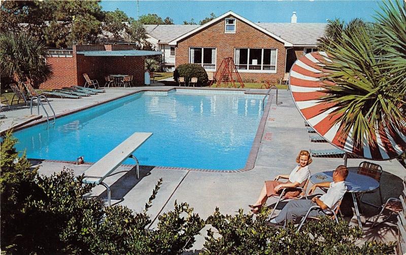 Myrtle Beach South Carolina~Travelers Motor Hotel~Couple by Swimming Pool~1962