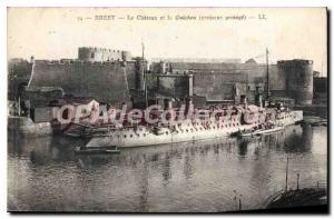 Postcard Old Brest the castle and being protected cruiser Guichen