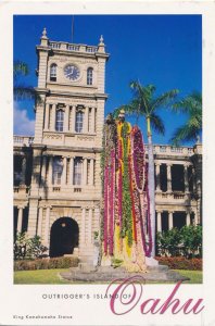 Lei Draped Statue of King Kamehameha - Oahu HI, Hawaii - pm 2003