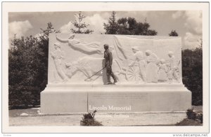 RP: Lincoln Memorial , Vincennes , Indiana , 30-40s