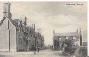 Wiltshire? Postcard - Alms House - Bourton - Ref 210A