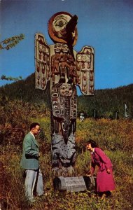 Alaska Indian Totem Pole Pan American Airlines c1950s Chrome Vintage Postcard