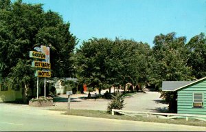 South Dakota Rapid City The Garden Cottages Motel