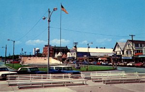 DE - Rehoboth Beach. Rehoboth Avenue west from Boardwalk