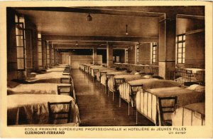 CPA École de Jeunes Filles - CLERMONT-FERRAND - Un dortoir (72942)