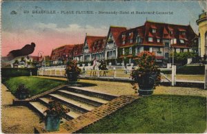 CPA DEAUVILLE Normandy-Hotel et Boulevard Cornuche (1225575)