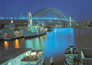 BR101914 sydney circular quay at by night ship bateaux   australia