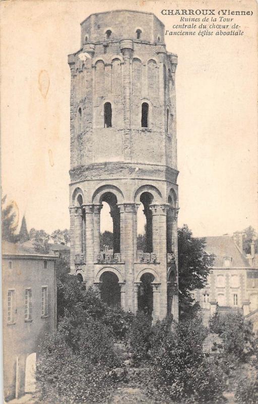 BF8127 charroux vienne ruines de la tour france      France