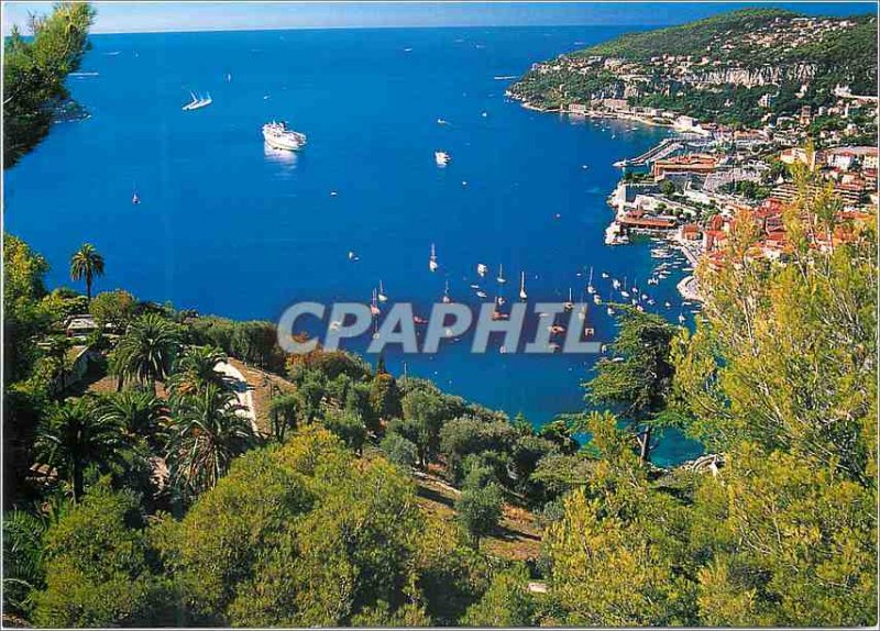 Modern Postcard Villefranche sur Mer (Alpes Maritimes) The Bay of Villefranche