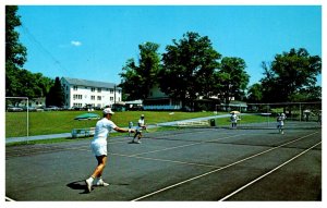 Pennsylvania  Marshalls Creek Mountain Lake House  Tennis players