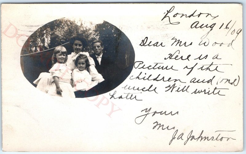 1909 London Mother & Children RPPC Outdoor Real Photo Postcard Cute A111