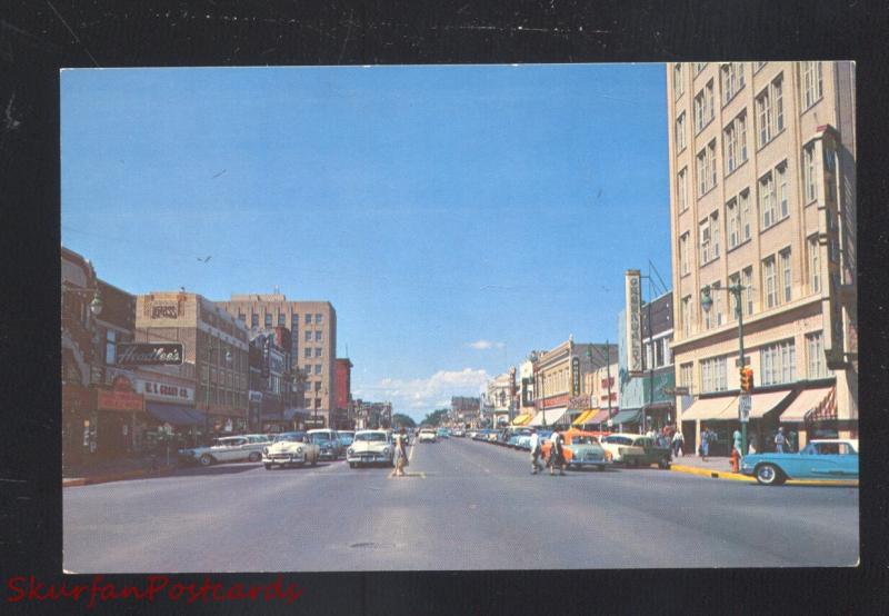 HUTCHINSON KANSAS DOWNTOWN MAIN STREET SCENE 1950's CARS VINTAGE POSTCARD