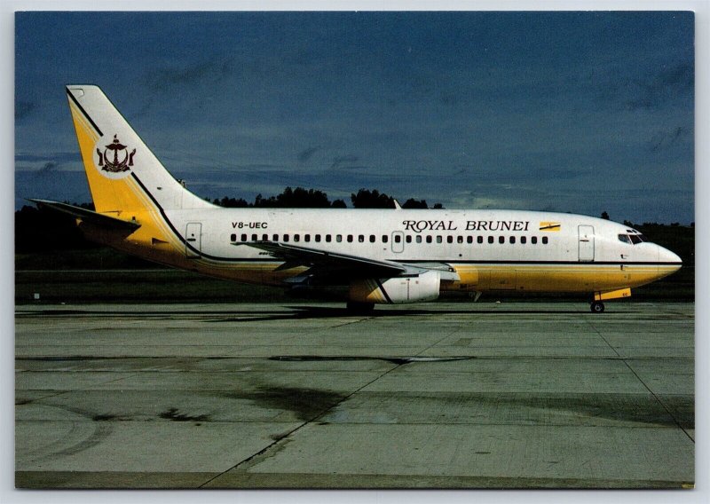 Airplane Postcard Royal Brunei Airlines Airways Boeing 737-2M6 V8-UEC Bandar FN8