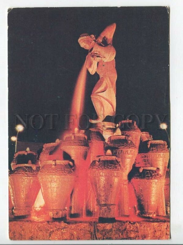 464358 Iraq Baghdad Kahramana Forty Thieves statue Old postcard