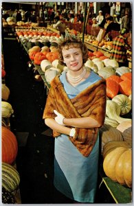 Circleville Ohio OH, The Pumpkin Show, Beautiful Woman, Festivities, Postcard