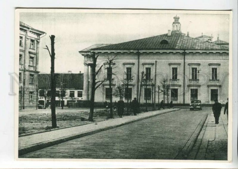 442381 USSR 1958 year Vilnius Lithuania Muziejaus street postcard