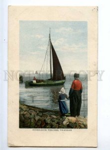 236403 HOLLAND VOLENDAM fisherman yacht Vintage RPPC