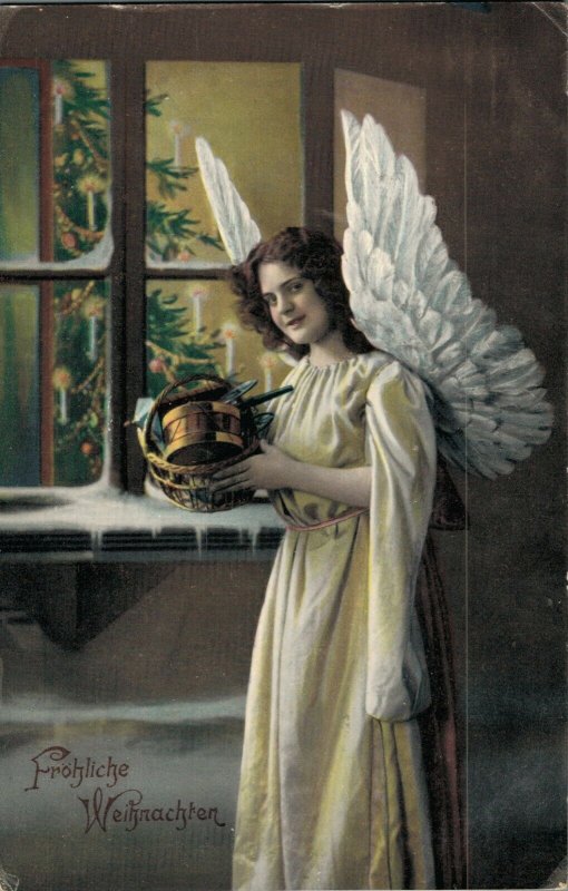 Christmas Angel Vintage Postcard 03.33