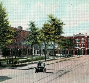 Vintage Post Card Public Square Head Of Main St. Bradford, PA Old Car P18