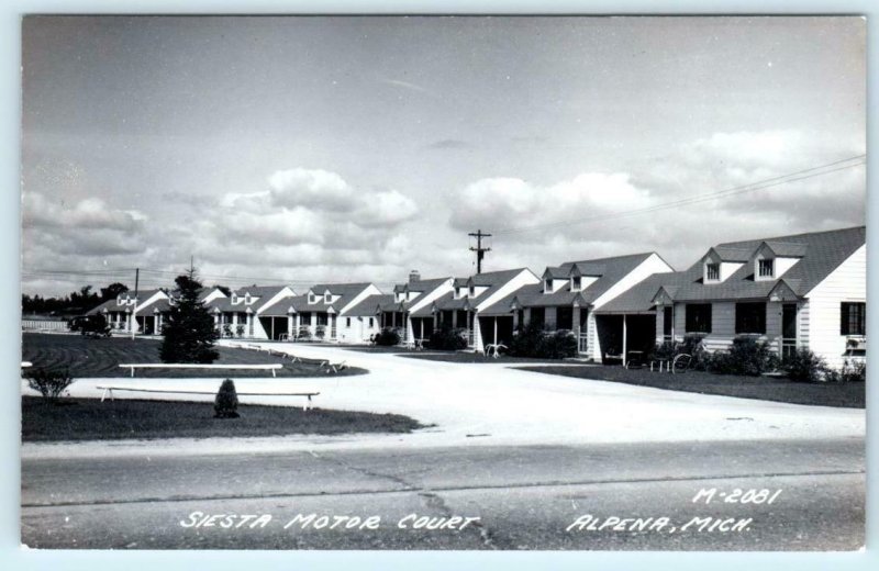 RPPC  ALPENA, Michigan  MI   Siesta Motor Court   Roadside  1948   Postcard