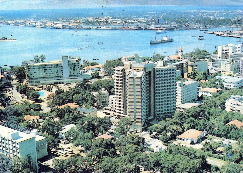 VINTAGE CONTINENTAL SIZE POSTCARD AERIAL VIEW OF DAR ES SALAAM CITY TANZANIA 