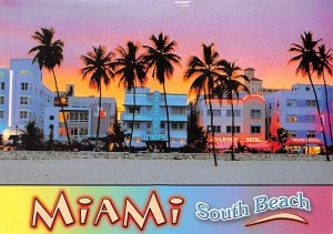 Art Deco Style Along Ocean Drive, Miami South Beach  