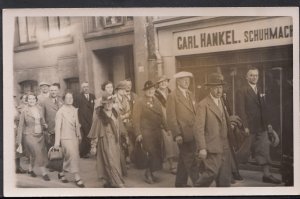 Germany Postcard - Bremen Street Scene - Procession of People  U1094