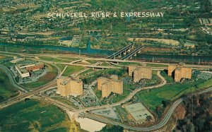 USA Schuylkill River & Expressway Philadelphia Vintage Postcard 07.35