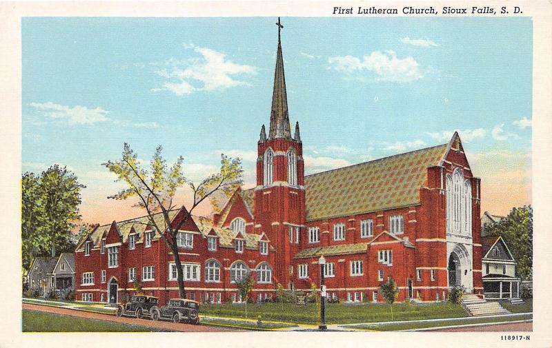 Sioux Falls South Dakota~First Lutheran Church~Sign in Yard~Cars in Street~1920s