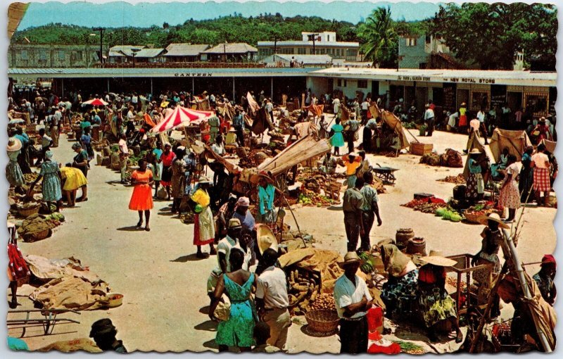 VINTAGE POSTCARD MARKET SCENE AT MONTEGO BAY JAMAICA 1960s