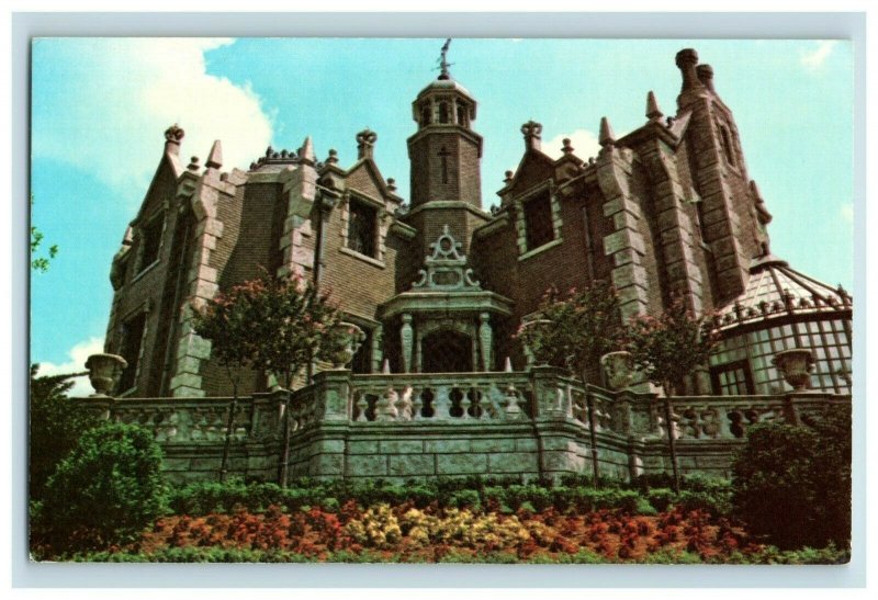 C.1970's Lot of 5 Walt Disney World Future World Postcard P66
