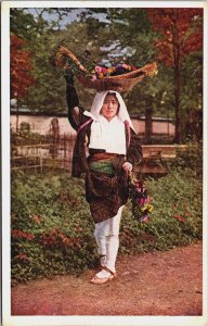 Japan Lady Carrying Flowers Kyoto Vintage Postcard C081