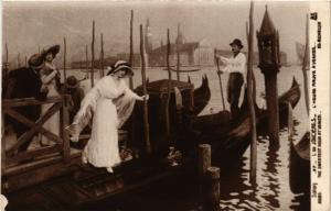 CPA AK Salon de Paris. L. DE JONCIERES Heure mauve a Venise (707122)